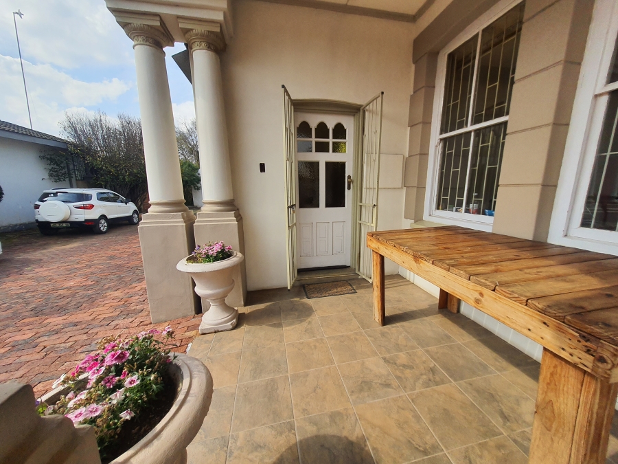 6 Bedroom Property for Sale in Potchefstroom North West